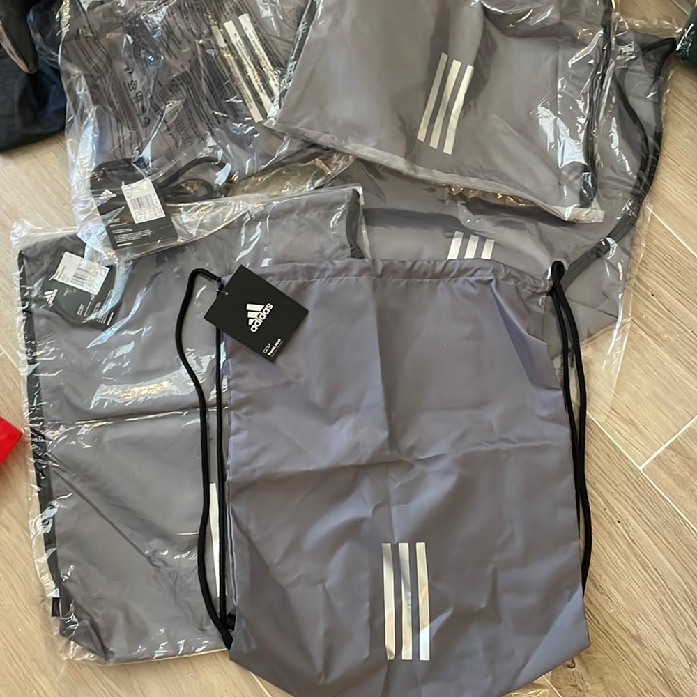 Adidas cinch Bag - set of 6 bundle